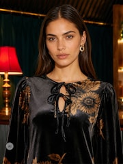 Yumi Black Velvet Sunflower Print Tunic - Image 3 of 4