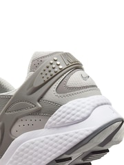 Nike Grey/White Air Huarache Runner Trainers - Image 8 of 8