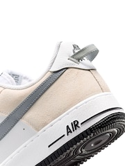 Nike White Grey Air Force 1 Low Trainers - Image 6 of 7