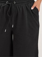 Yours Curve Black Long Sweat Shorts - Image 4 of 6