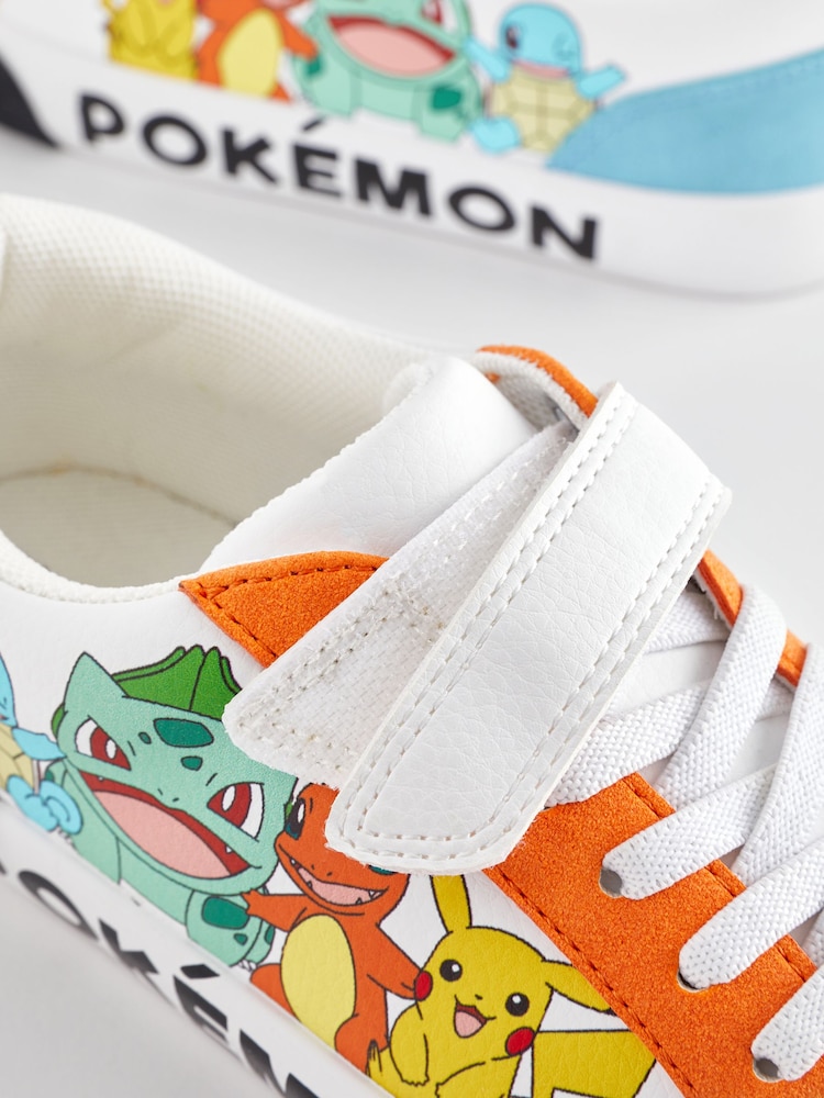 Weiß - Turnschuhe mit elastischen Schnürsenkeln und einzelnem Riemen - Bild 6 von 6 Weiß - Turnschuhe mit elastischen Schnürsenkeln und einzelnem Riemen - Bild 6 von 6