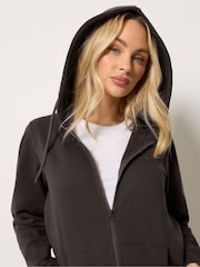 Braun - M&Co Essential Hoodie mit durchgehendem Reißverschluss - Bild 4 von 6