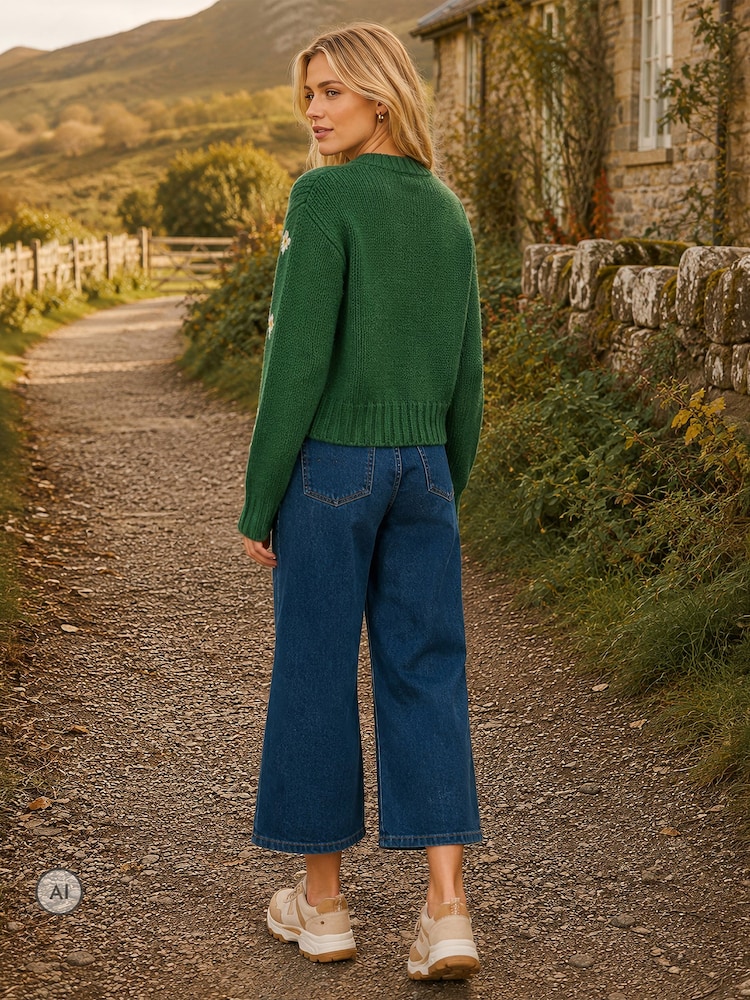 Verde - Yumi Hand Embroidered Chunky Knitted Cardigan - Imagen 4 de 4