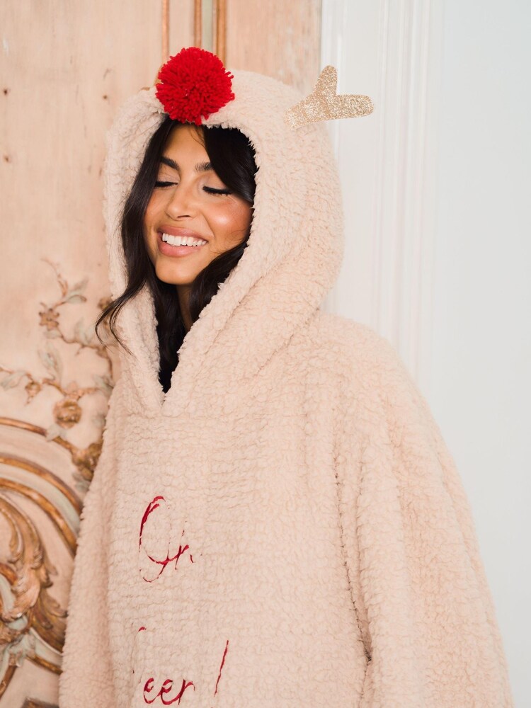 Jim Jam the Label Cream Reindeer Oversized Cosy Blanket Hoodie - Image 6 of 6