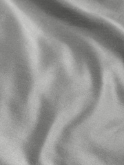 Silver Grey Collection Luxe 300 Thread Count 100% Cotton Sateen Satin Stitch Luxury Duvet Cover And Pillowcase Set - Image 5 of 6
