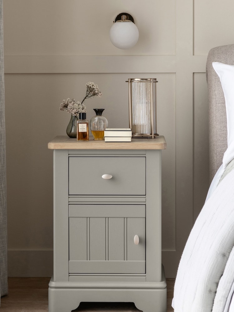 Grey Hampton Country Collection Luxe Painted Oak 1 Drawer Bedside Table - Image 1 of 6