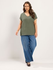 Yours Curve Green Textured Grown On T-Shirt - Image 2 of 6