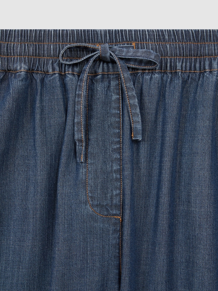 Reiss Mid Blue Carter Denim Look Tapered Trousers - Image 6 of 6