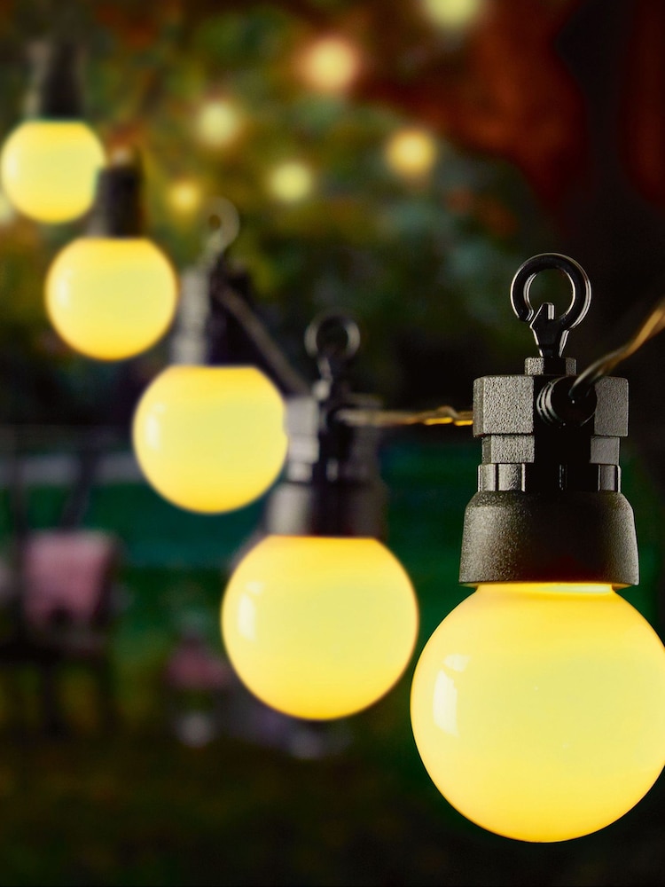 Premier Decorations Ltd 20 Warm White Colour Outdoor Party Lights - Image 1 of 4