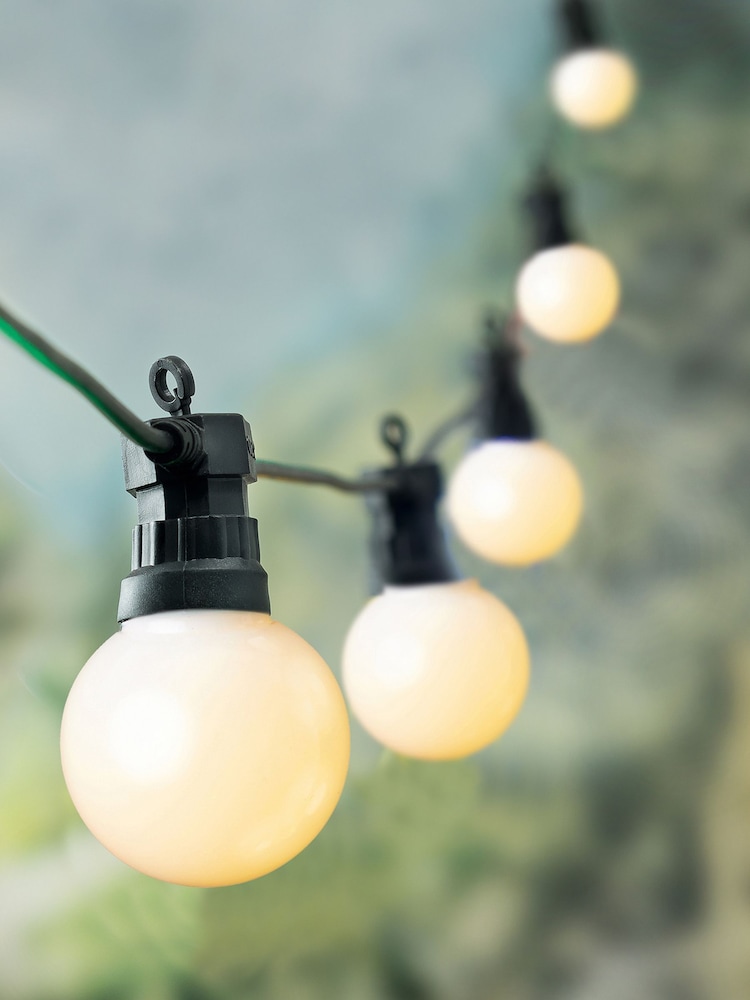 Premier Decorations Ltd 20 Warm White Colour Outdoor Party Lights - Image 4 of 4