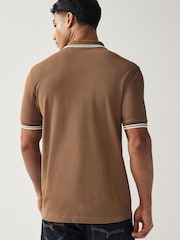 Песок/белый/светло-бежевый - Рубашка поло с контрастной отделкой Fred Perry - Image 4 of 8