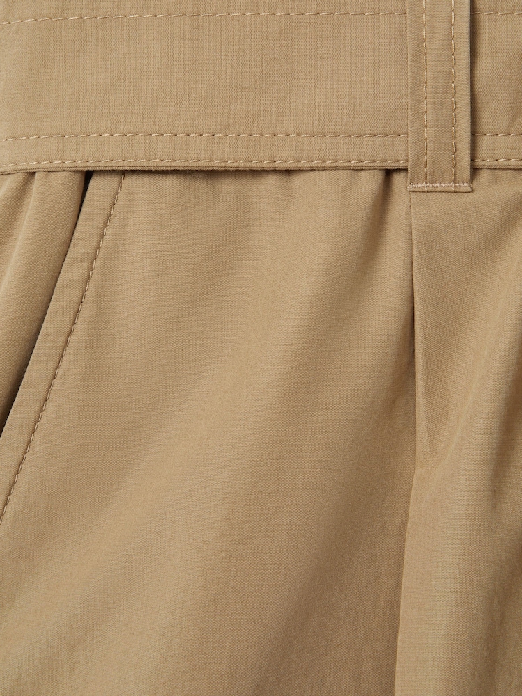 Reiss Sand Delia Cotton Tapered Parachute Trousers - Image 6 of 6 Reiss Sand Delia Cotton Tapered Parachute Trousers - Image 6 of 6