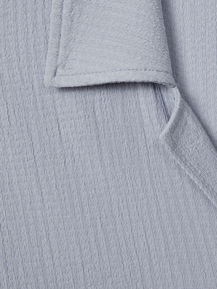 Reiss Porcelain Blue Hunt Textured Crepe Cuban Collar Shirt - Image 6 of 6
