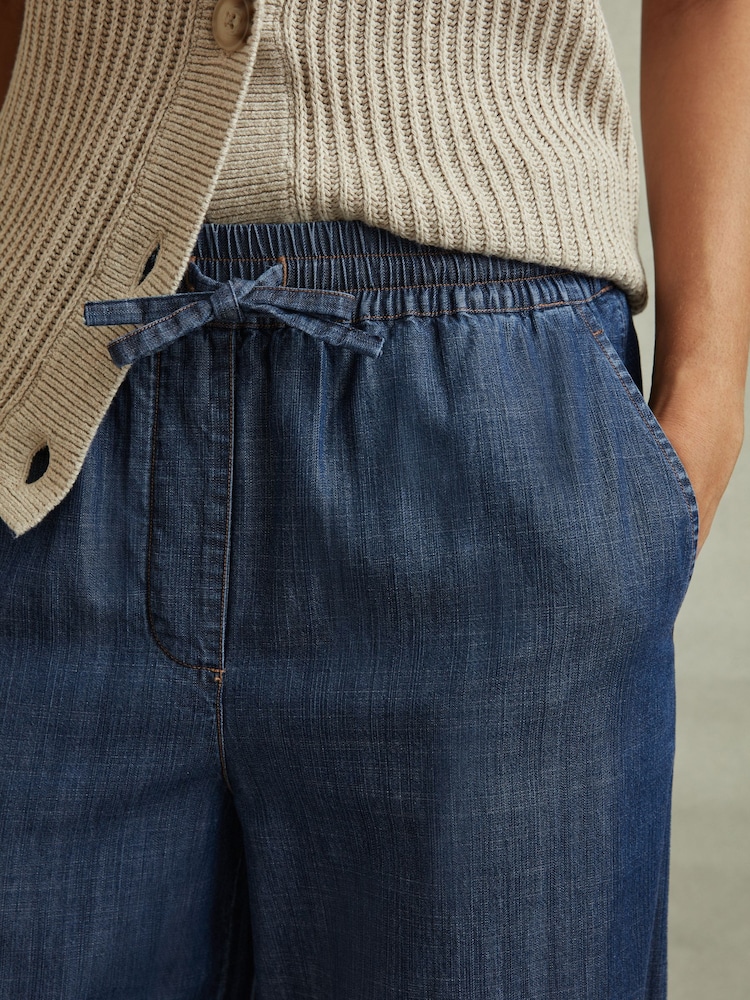 Reiss Mid Blue Carter Denim Look Wide Leg Trousers - Image 4 of 6