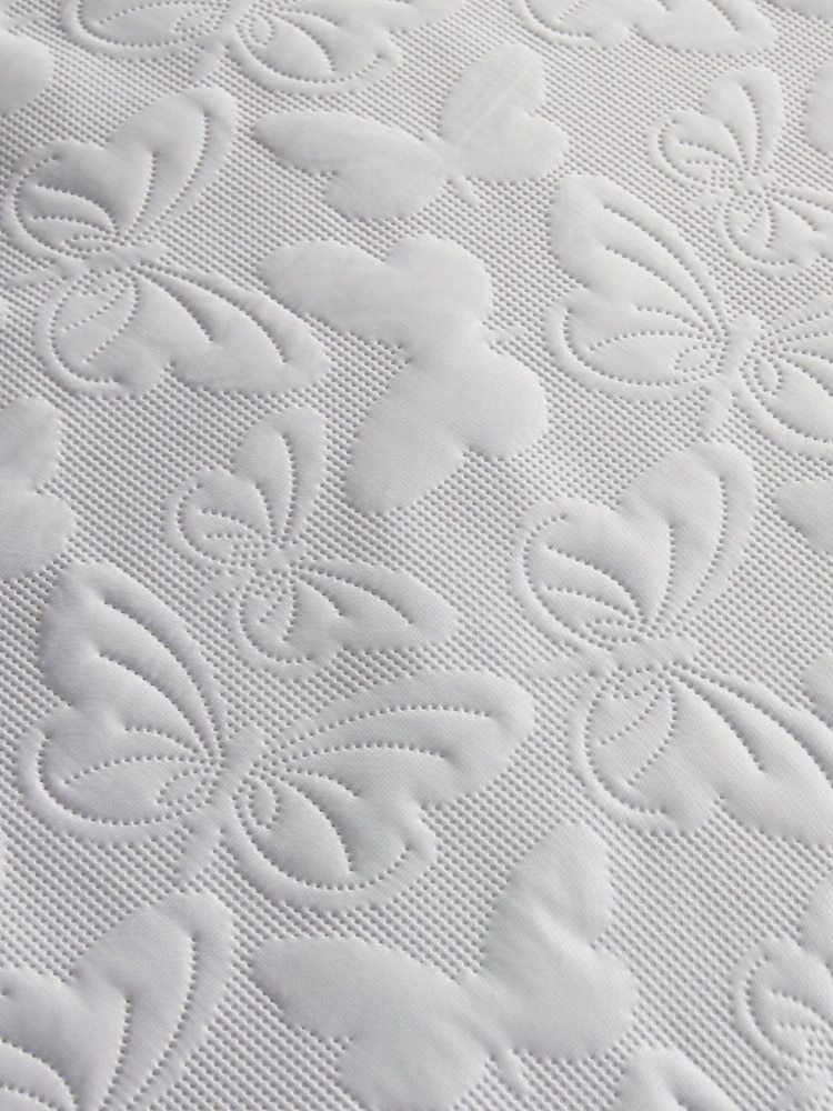 طقم غطاء لحاف Garden مزين بنقشة فراشات من Serene - صورة 4 من 4 طقم غطاء لحاف Garden مزين بنقشة فراشات من Serene - صورة 4 من 4