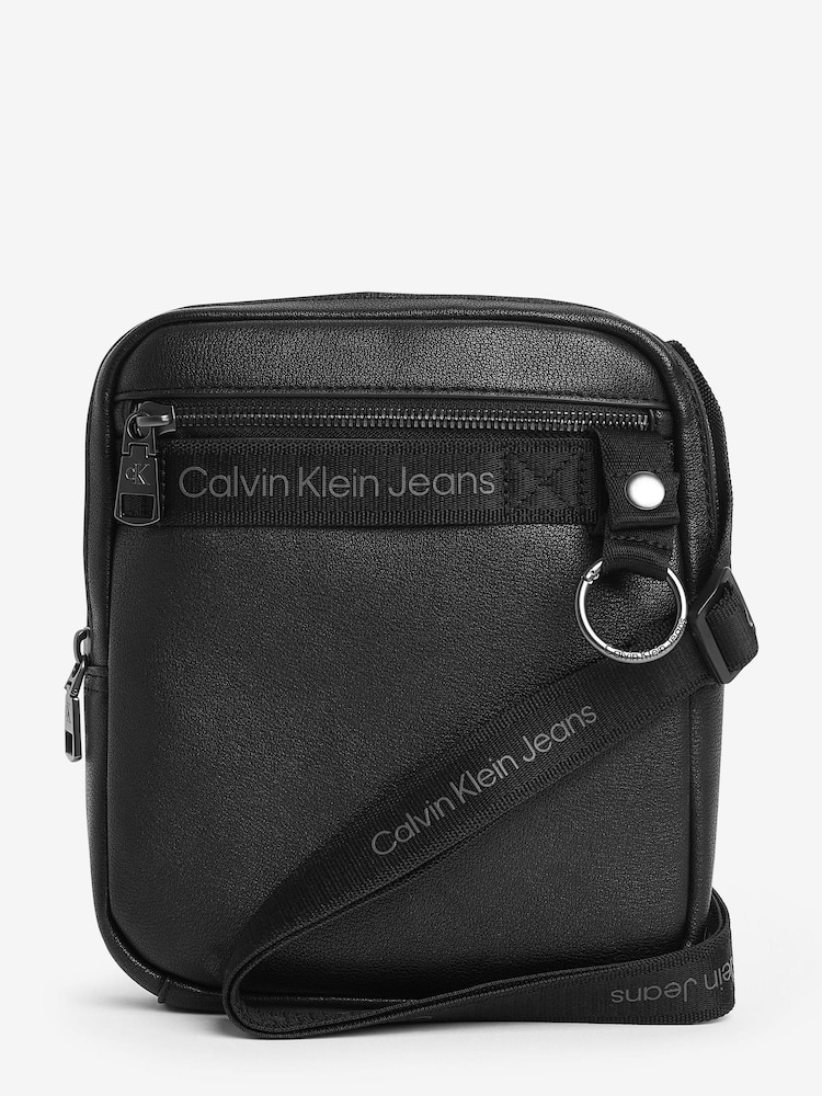 Calvin Klein Ultralight Reporter Black Bag - Image 1 of 5
