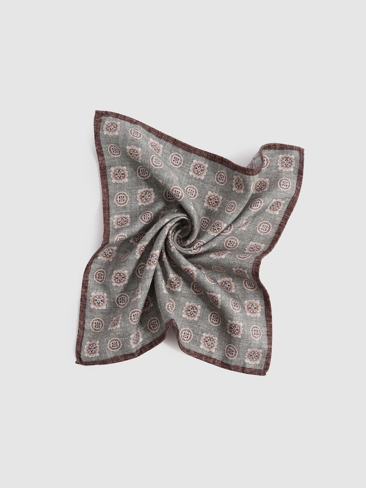 Reiss Sage Melange Tindari Silk Reversible Pocket Square - Image 5 of 5