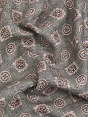 Reiss Sage Melange Tindari Silk Reversible Pocket Square - Image 6 of 7