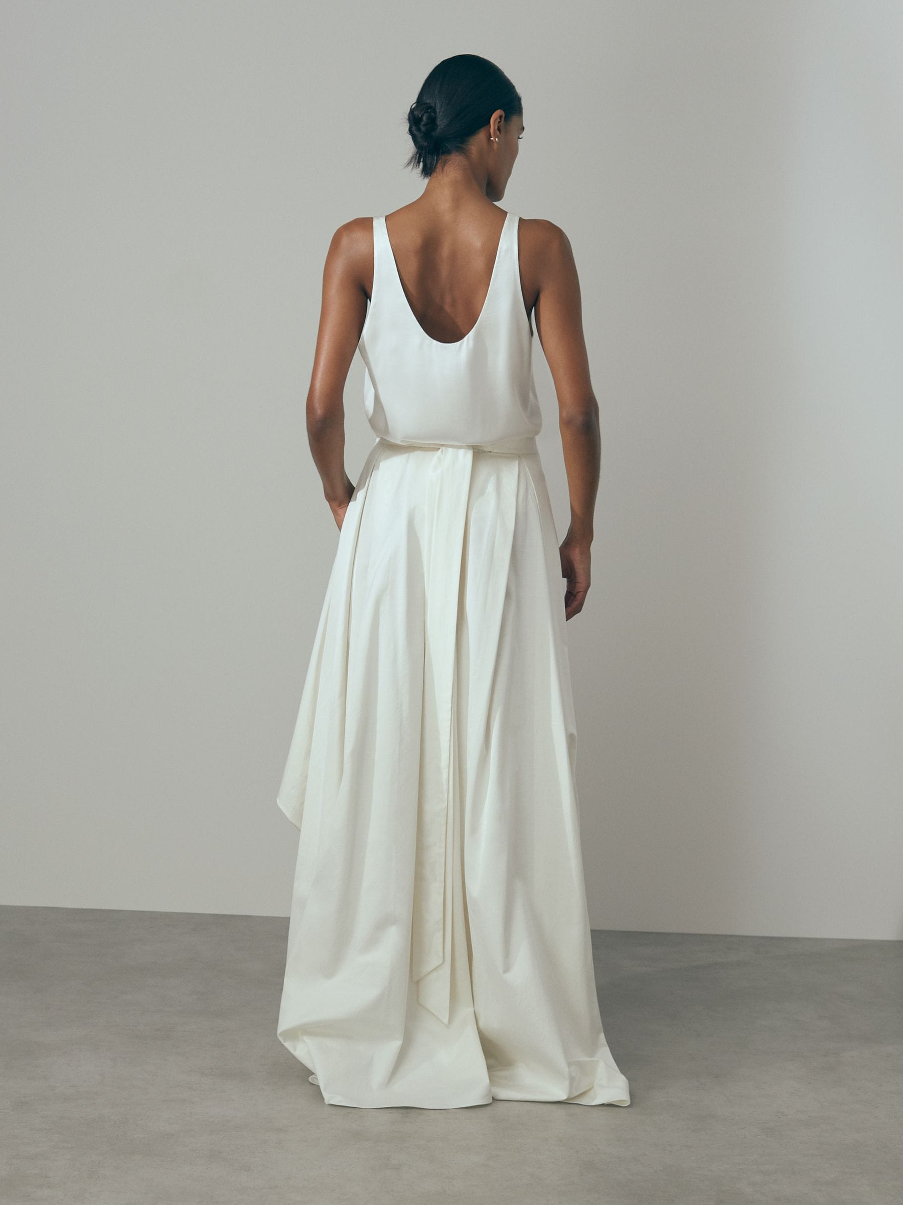 【海外限定】REISSスカート☆Ivory Eden High-Low Bridal Skirt Buy Reiss Ivory Eden High-Low Bridal Skirt from Next Belgium