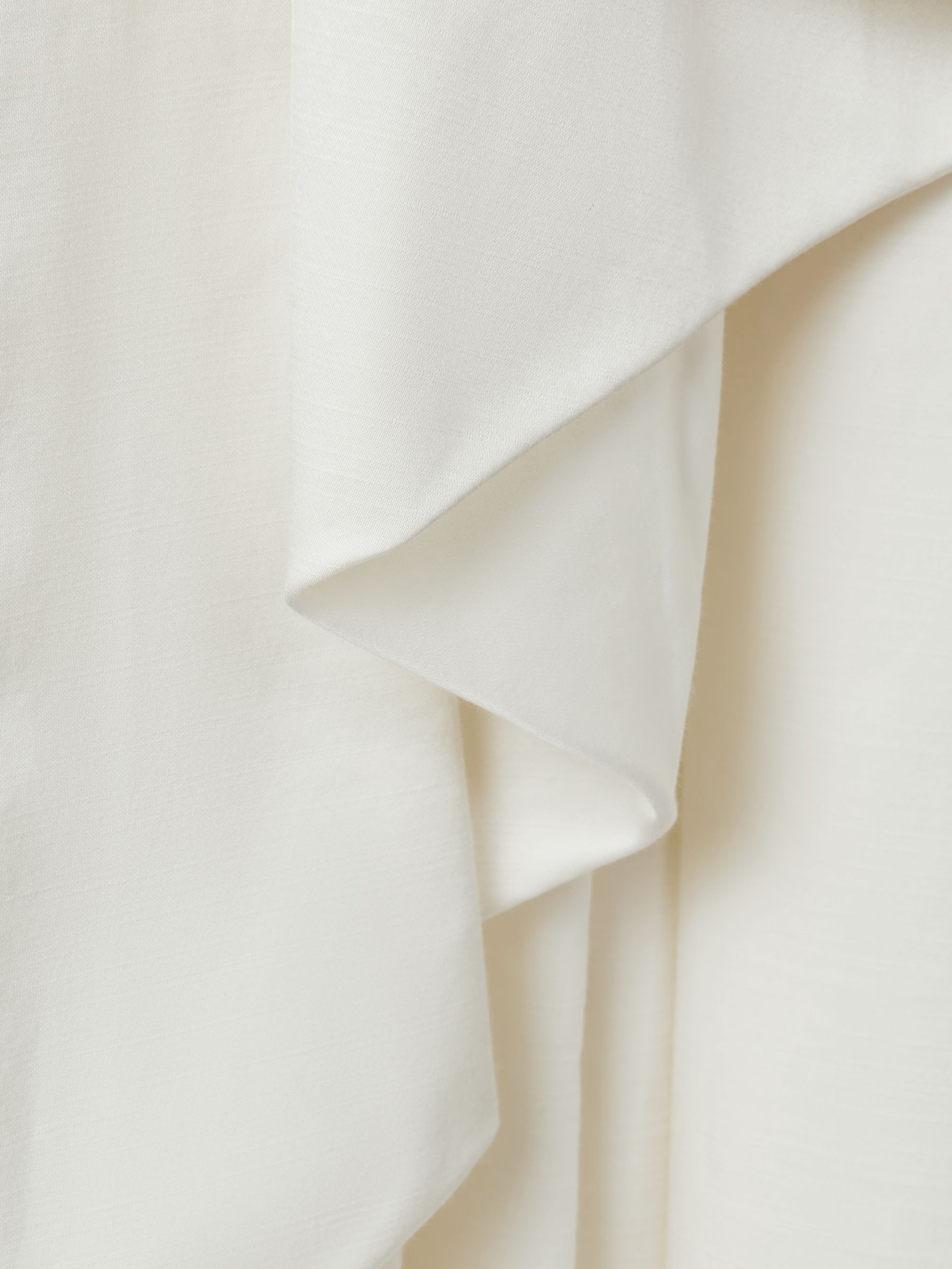 【海外限定】REISSスカート☆Ivory Eden High-Low Bridal Skirt Buy Reiss Ivory Eden High-Low Bridal Skirt from Next Belgium