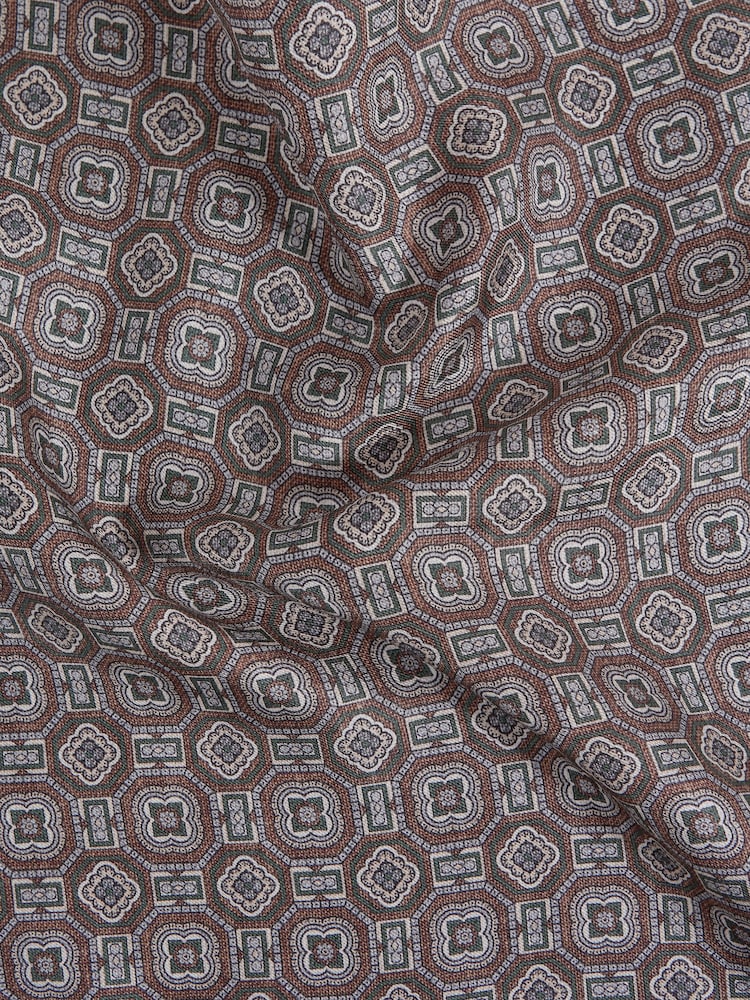 Reiss Tobacco Rocco Silk Medallion Print Pocket Square - Image 4 of 4
