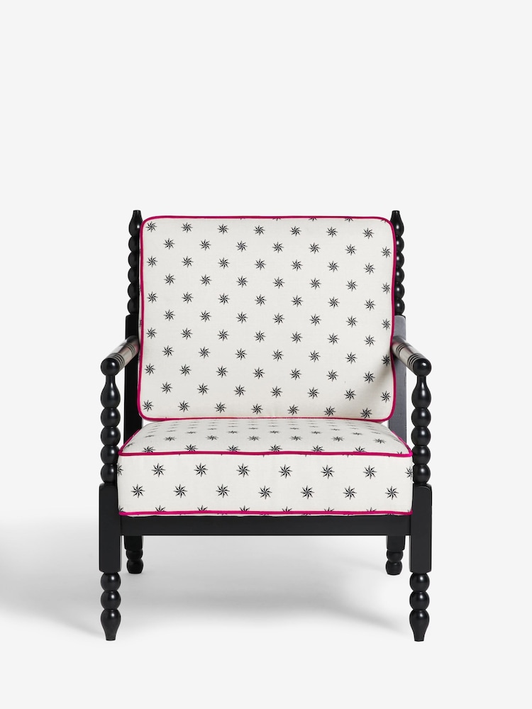 Rockett St George Vintage Star Bobbin Accent Chair - Image 2 of 7