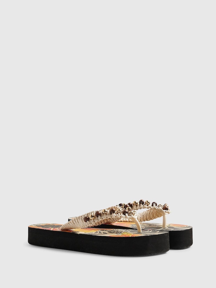 Sandalias de dedo con cuentas florales Del Maar de River Island - Imagen 2 de 6 Sandalias de dedo con cuentas florales Del Maar de River Island - Imagen 2 de 6