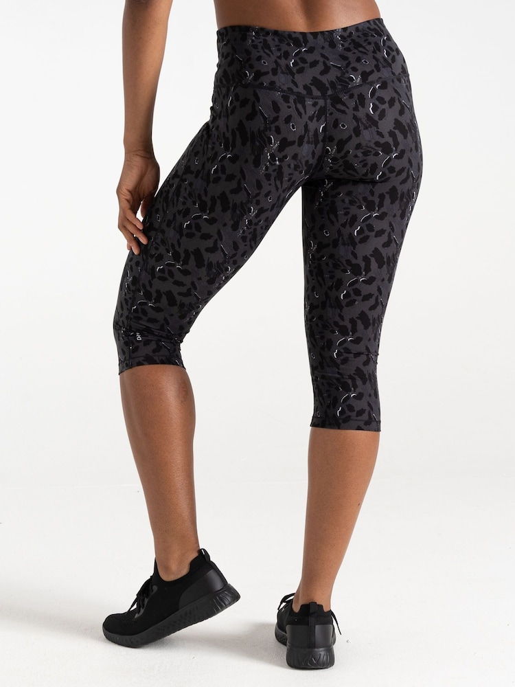 Negro - Leggings con diseño 3/4 Influential de Dare 2b - Imagen 2 de 6 Negro - Leggings con diseño 3/4 Influential de Dare 2b - Imagen 2 de 6