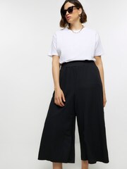 River Island Black Plus Shirred Waist Culottes - Image 4 of 5