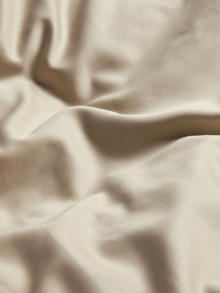 Natural Collection Luxe 200 Thread Count 100% Egyptian Cotton Percale Luxury Duvet Cover And Pillowcase Set - Image 5 of 5
