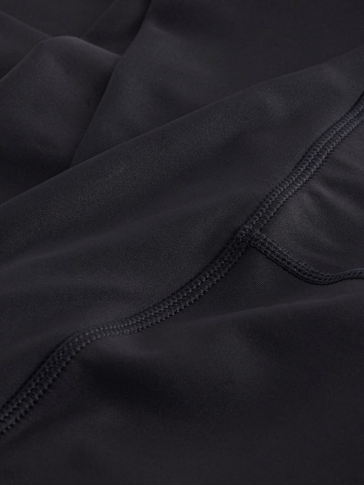 Schwarz - Active Studio Sports Lange Leggings mit Wickeldesign vorne, Dry Tech und hoher Taille - Bild 8 von 8 Schwarz - Active Studio Sports Lange Leggings mit Wickeldesign vorne, Dry Tech und hoher Taille - Bild 8 von 8