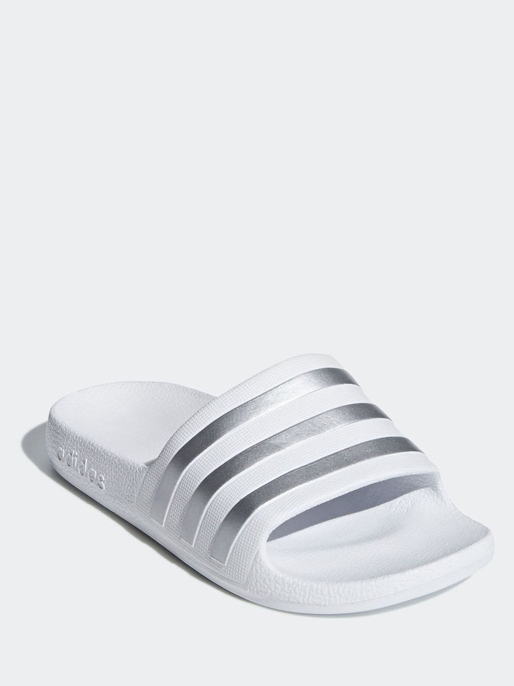 כפכפים לילדים ונוער דגם Adilette של Adidas - Image 3 of 10