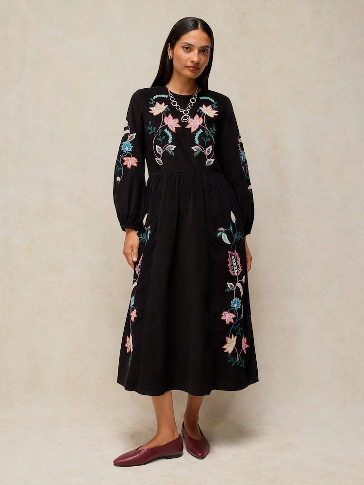 White Stuff Wren Embroidered Cord Dress - Image 1 sur 6