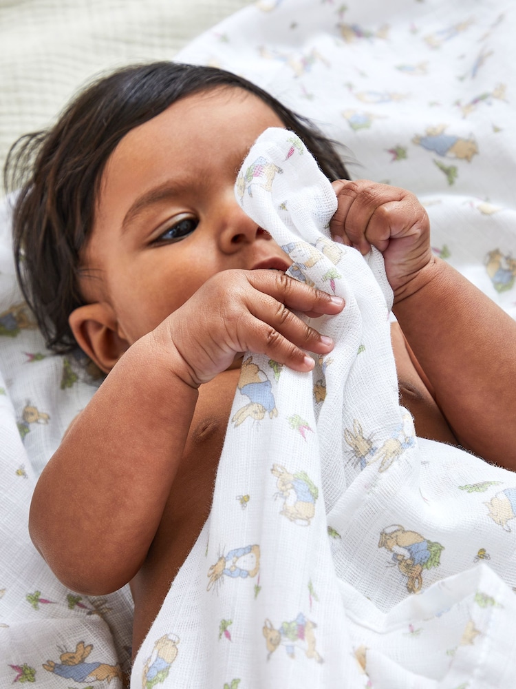 JoJo Maman Bébé Extra Large Peter Rabbit Print Muslin - Image 1 of 5