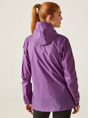 Morado - Chaqueta impermeable y plegable para mujer Pack It III de Regatta - Imagen 2 de 9