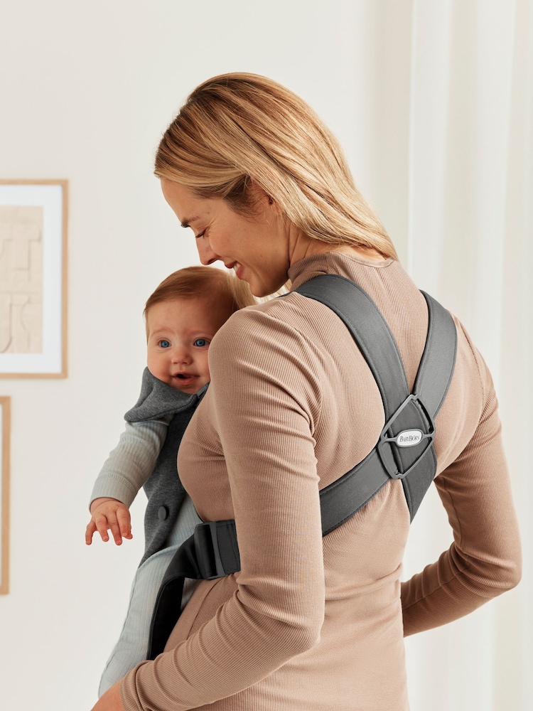 BabyBjörn Dark Grey Baby Carrier Mini Woven - Image 2 of 4 BabyBjörn Dark Grey Baby Carrier Mini Woven - Image 2 of 4