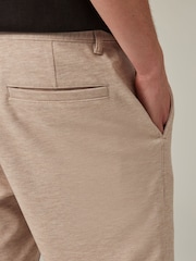 Stone - Elegante Chino-Shorts aus Jersey - Bild 5 von 9
