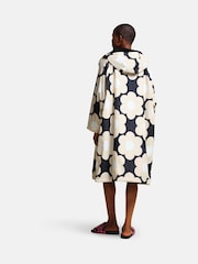 Regatta Black Orla Changing Robe - Image 3 of 9