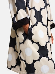 Regatta Black Orla Changing Robe - Image 6 of 9