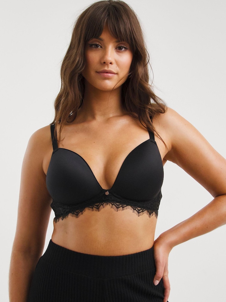 Figleaves Smoothing Non Wired Padded Bra With Lace Detail - Image 1 of 4 Figleaves Smoothing Non Wired Padded Bra With Lace Detail - Image 1 of 4
