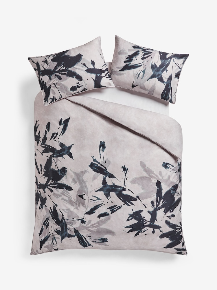 French Connection Navy Azzurra 220 Thread Count Duvet Cover and Pillowcase Set - Image 3 of 3