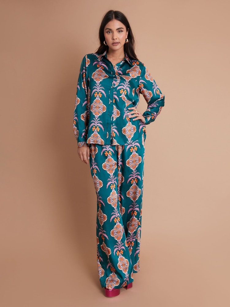 Another Sunday Satin Wide Leg Printed Trouser With Elasticated Waist In Print - Image 2 of 6