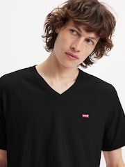 Levi's® Black 100% Cotton Original Housemark V-Neck T-Shirt - Image 3 of 5