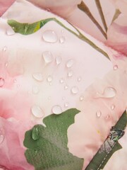 rožnata - Baker by Ted Baker Shower Resistant Floral Snowsuit With Mittens - Slika 5 iz 5