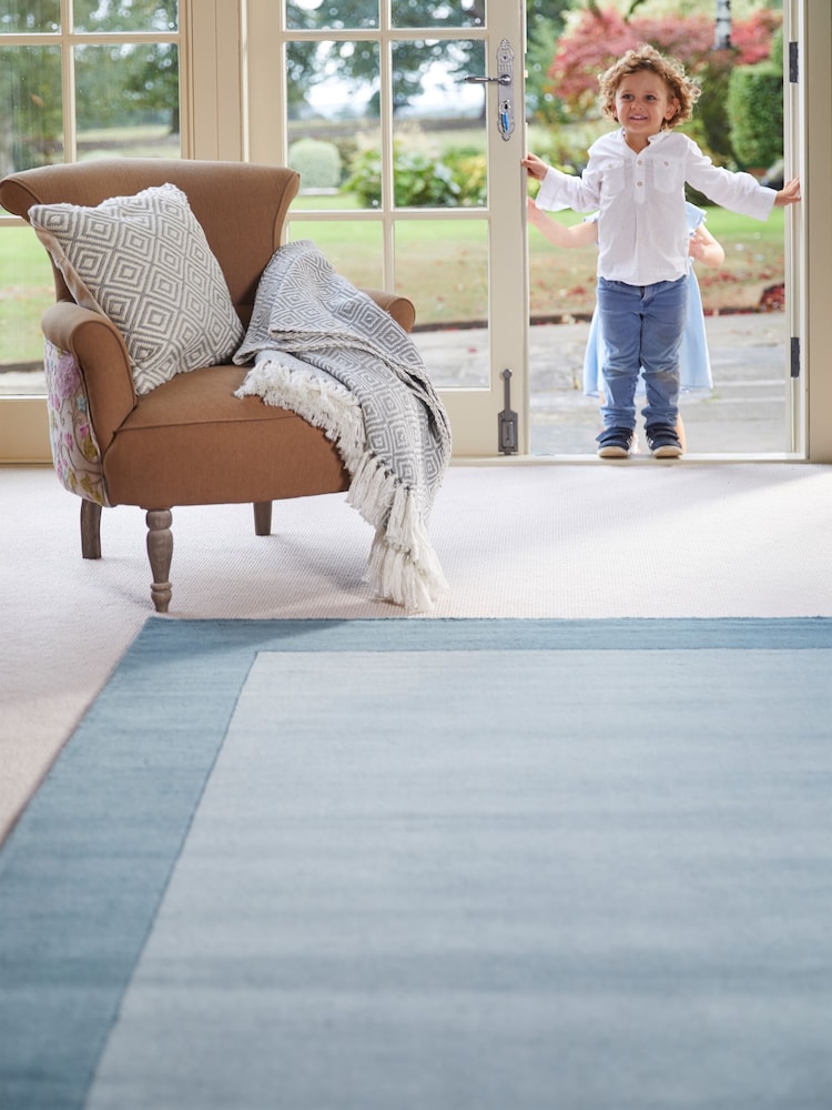 Origin Rug Collection. Duck Egg Borders Rug - Image 2 of 4 Origin Rug Collection. Duck Egg Borders Rug - Image 2 of 4