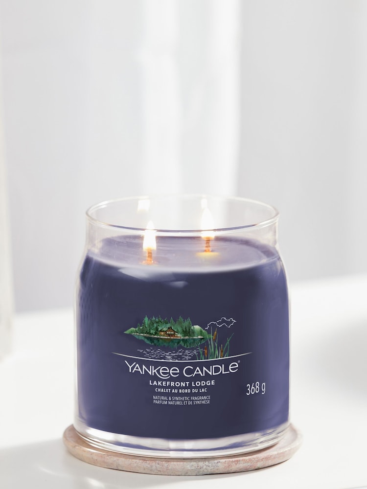 Yankee Candle Blue Signature Medium Jar Scented Candle Lakefront Lodge - Image 1 of 3
