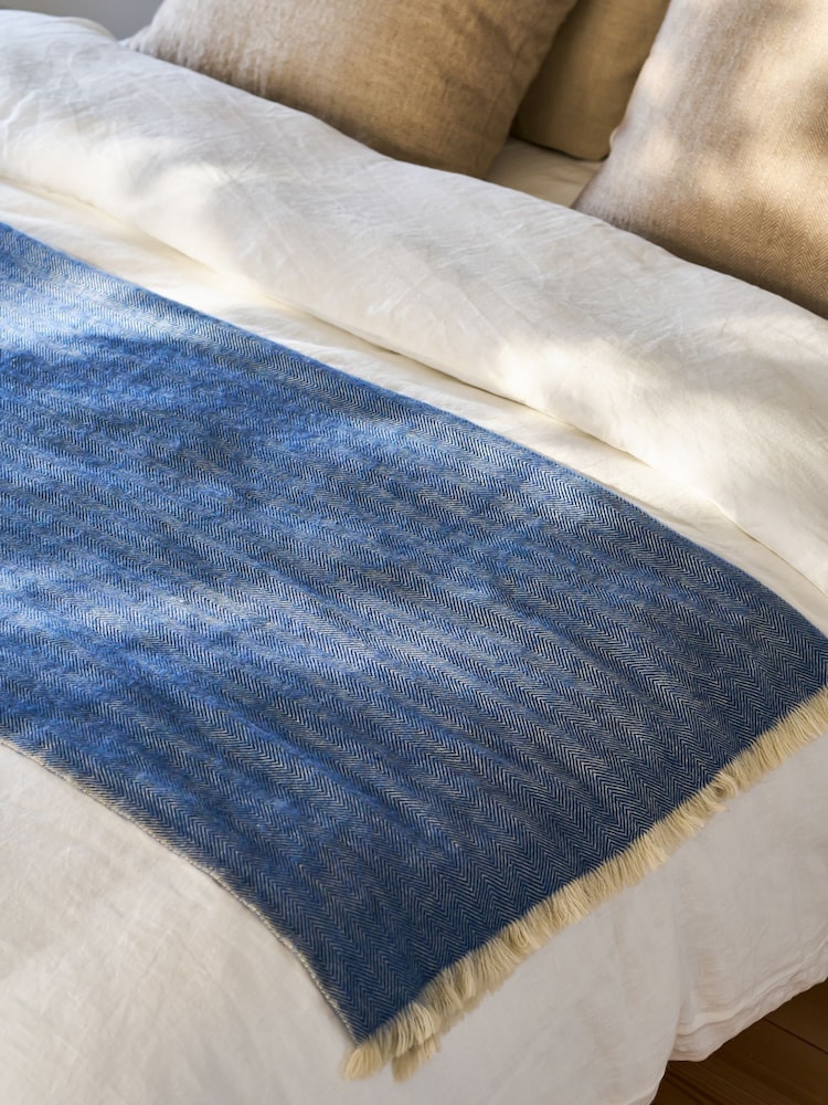 Garden Trading Cove Blue Stockwell Herringbone Throw Wool - Image 2 of 4 Garden Trading Cove Blue Stockwell Herringbone Throw Wool - Image 2 of 4