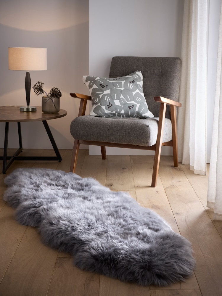 Origin Rug Collection. Grey Sheepskin Rug - Image 2 of 4 Origin Rug Collection. Grey Sheepskin Rug - Image 2 of 4