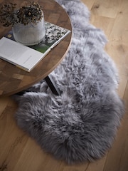 Origin Rug Collection. Grey Sheepskin Rug - Image 3 of 4