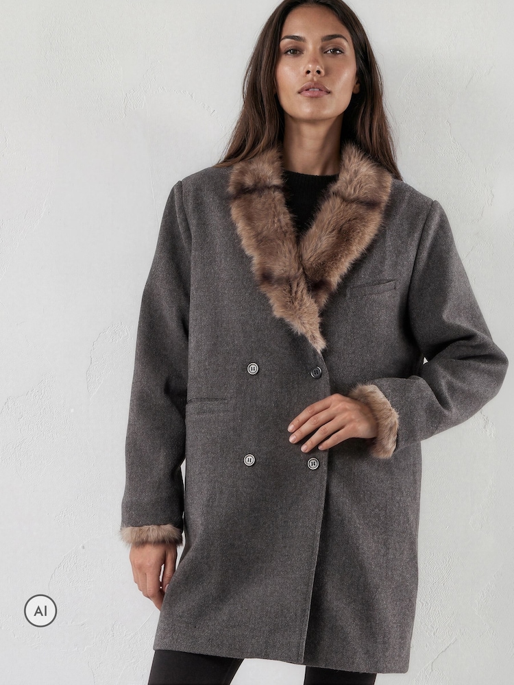 Religion Serena Boxy Double Breasted Charcoal Coat With Fur Collar - صورة 1 من 8 Religion Serena Boxy Double Breasted Charcoal Coat With Fur Collar - صورة 1 من 8